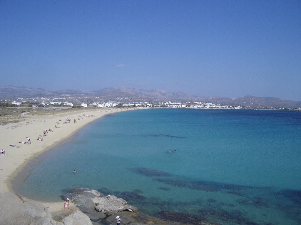 The beach of Agios Prokopios.