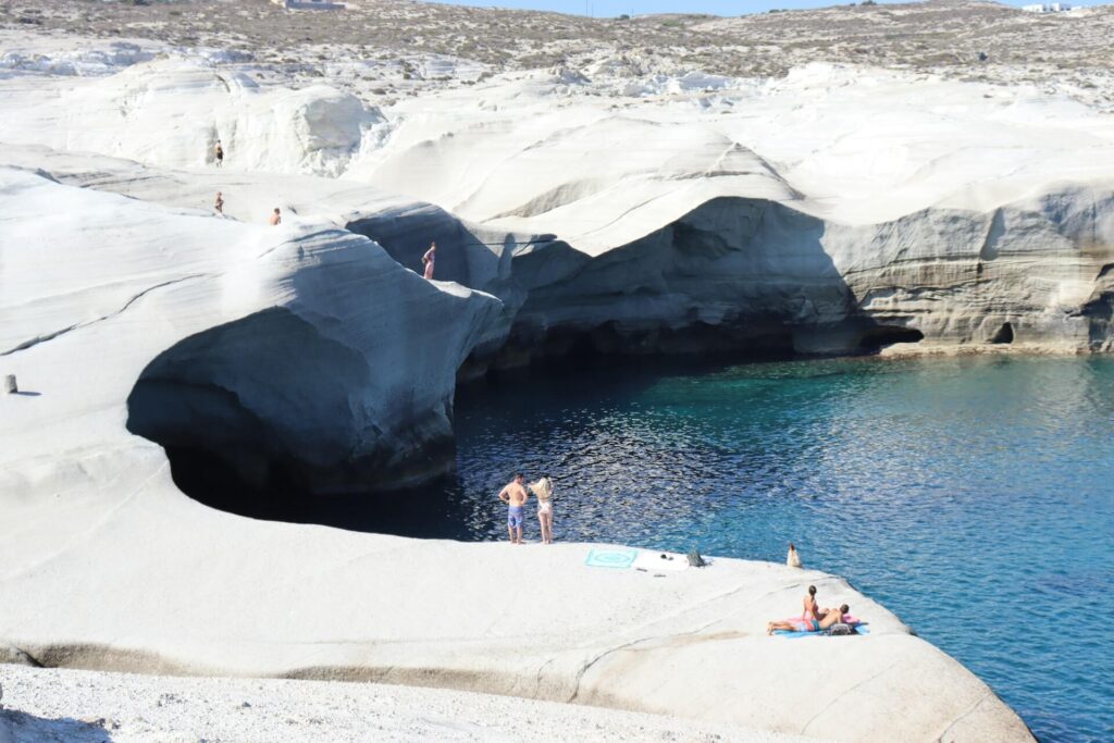 sarakiniko beach, milos