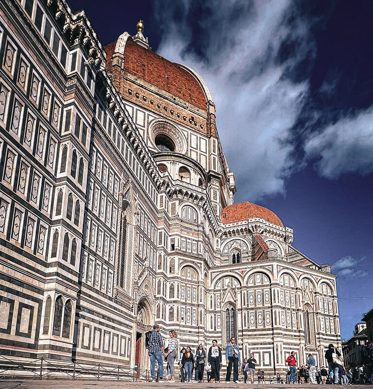 Florence Cathedral in Piazza del Duomo